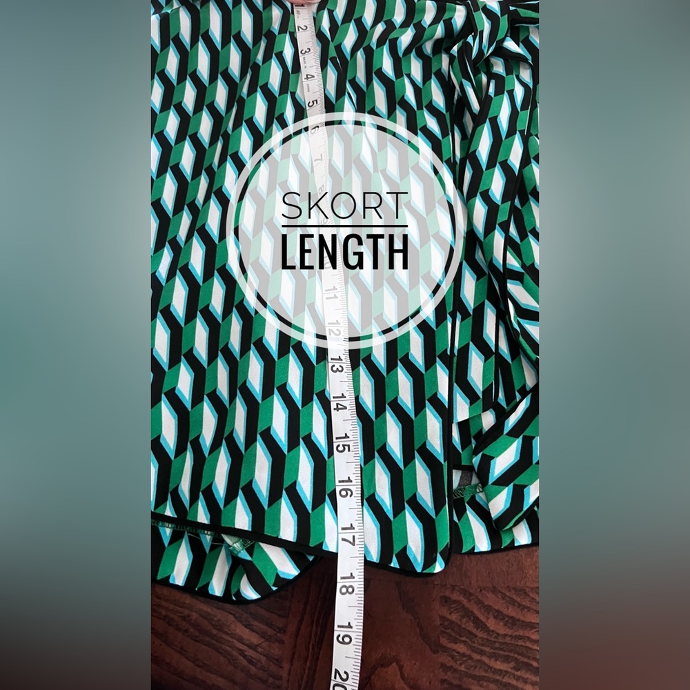 Diane Von Ferstenberg DVF for Target Arrow Geo Print Mini Skort Set - Picture 13 of 15